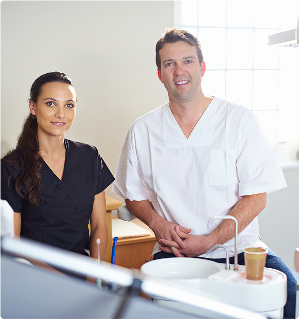 Dra. Emilia y Dr. Víctor